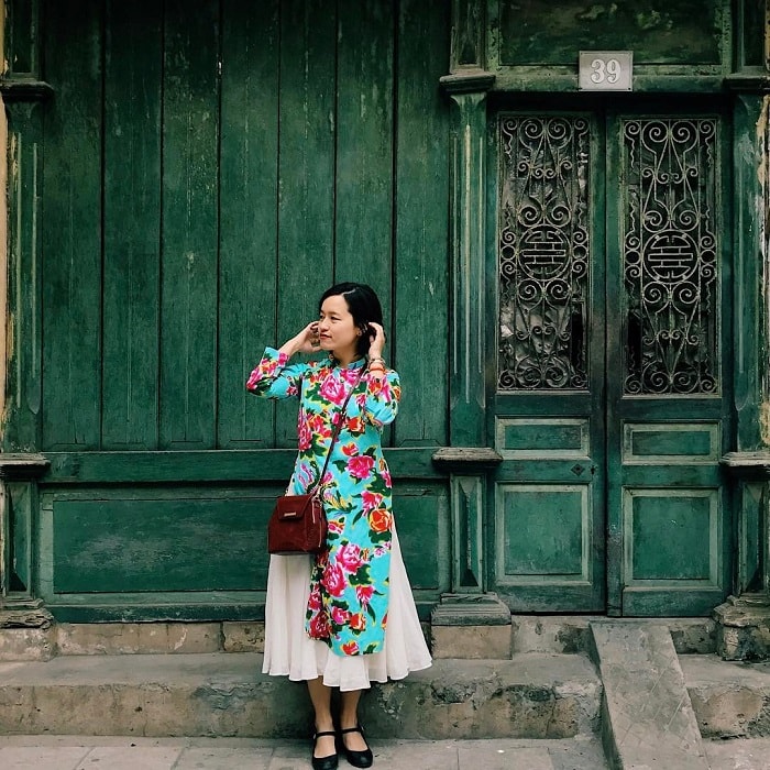 Địa điểm chụp ảnh vintage ở Hà NỘi, nhà cổ phố Phan Huy Ích